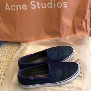Keds Women Loafers. Shiny blue and purple. 90%new